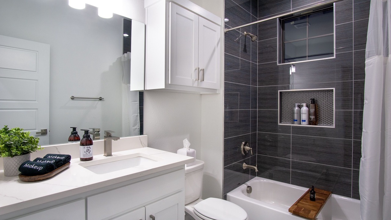 Photo of Bathroom in West Dallas