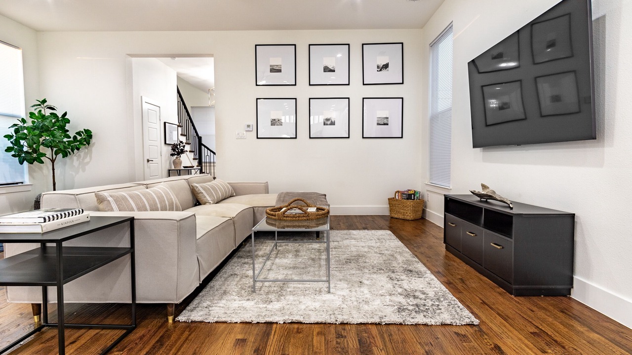 Photo of Livingroom in West Dallas