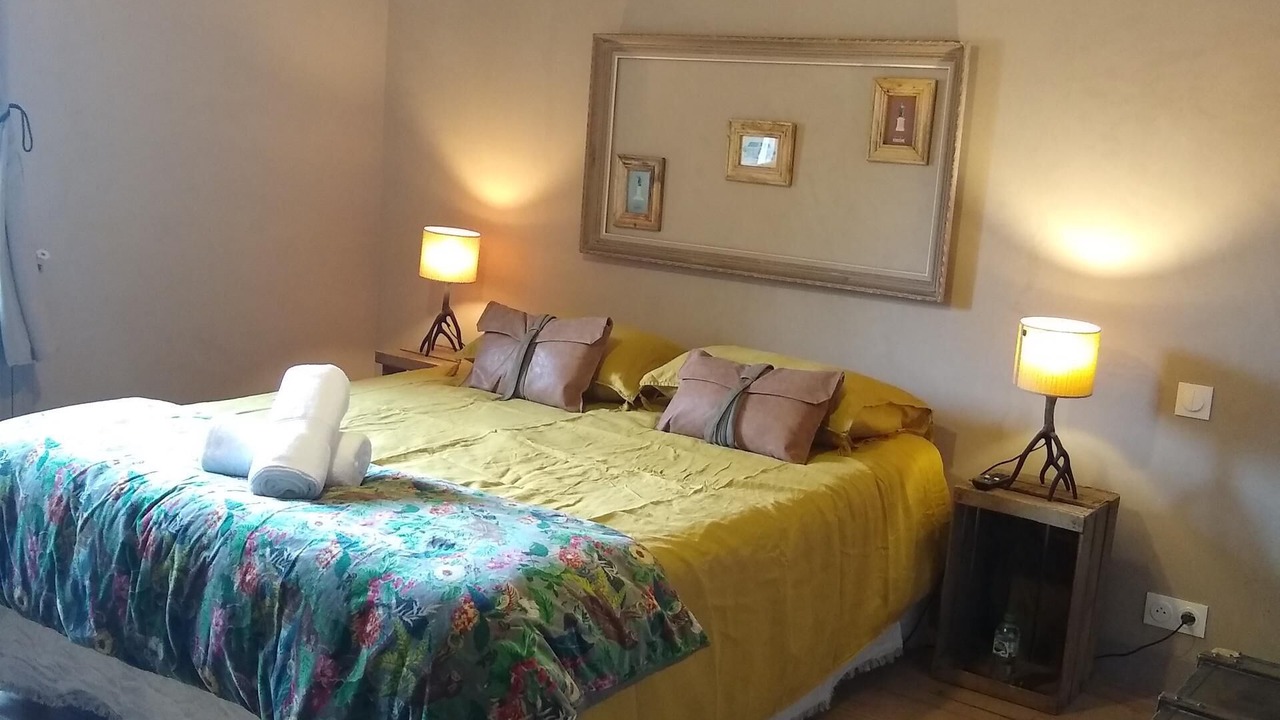 Photo of Bedroom in Lunay