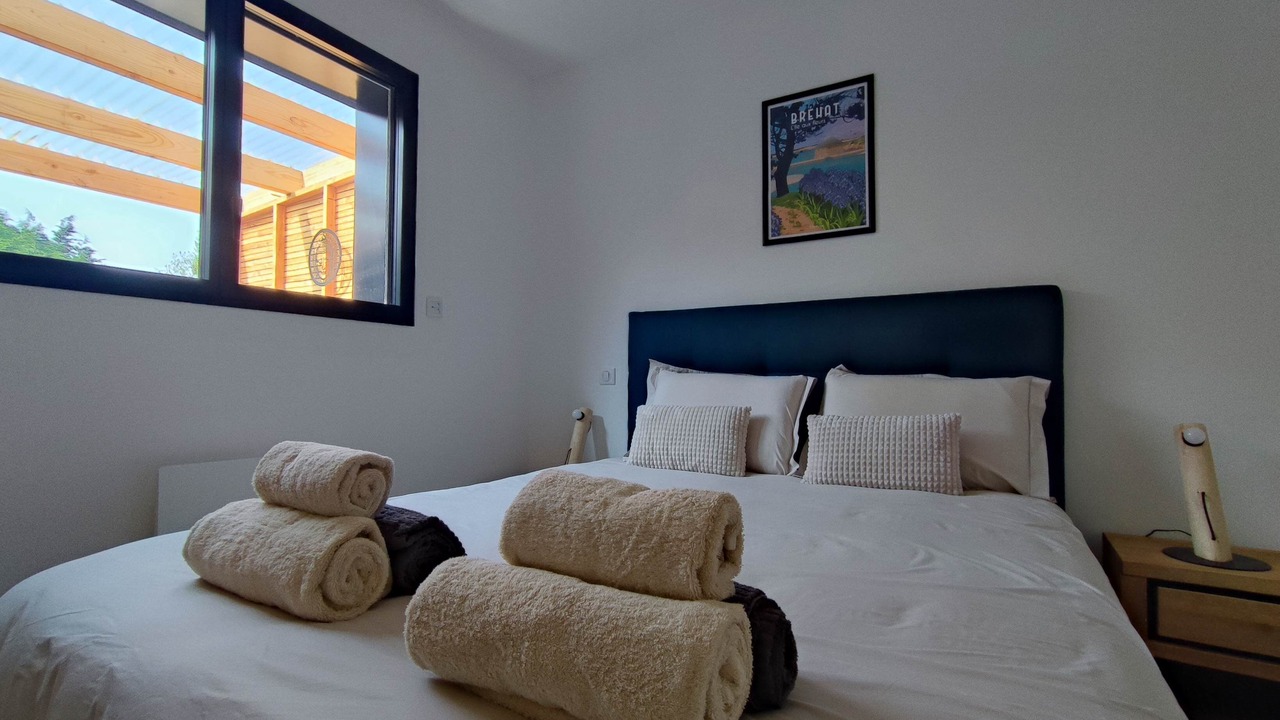Photo of Bedroom in Plouezec