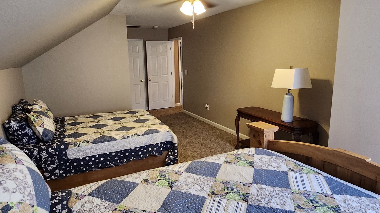 Photo of Bedroom in Guntersville