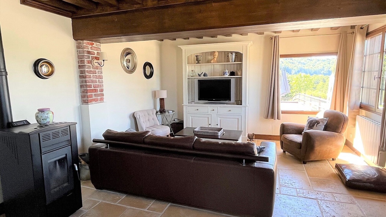 Photo of Livingroom in Hermival-les-Vaux