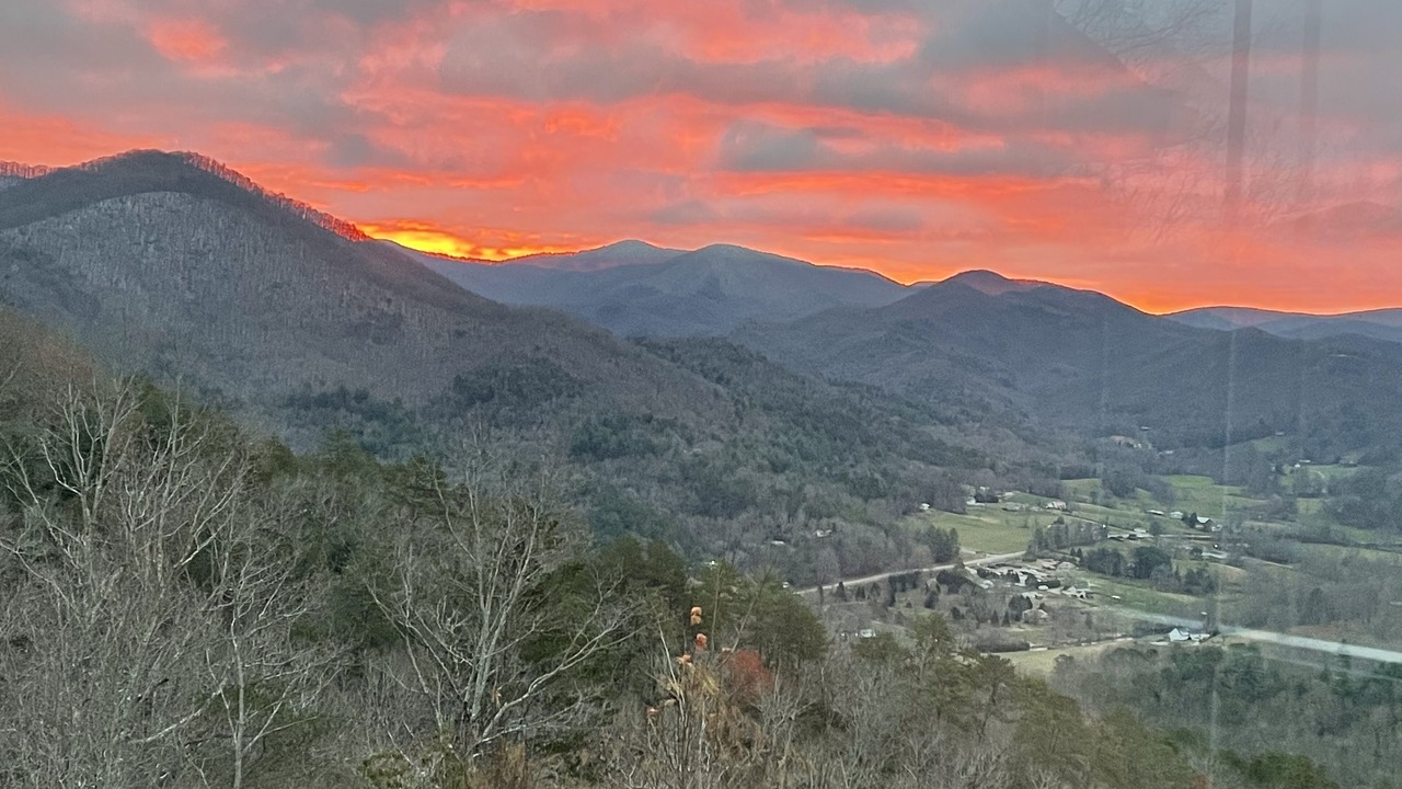 Photo of Others in Hiawassee
