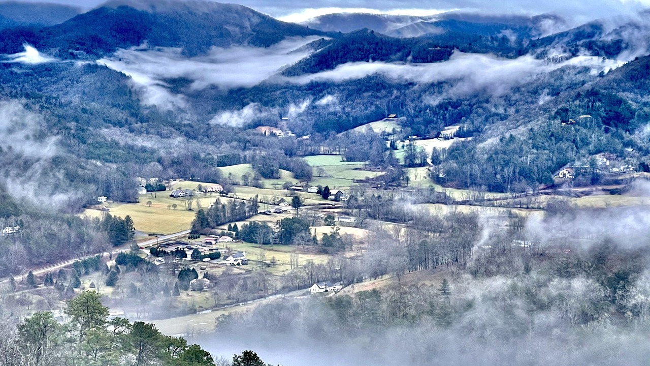 Photo of Others in Hiawassee