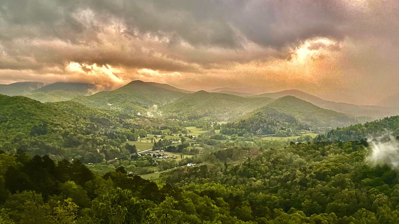 Photo of Others in Hiawassee