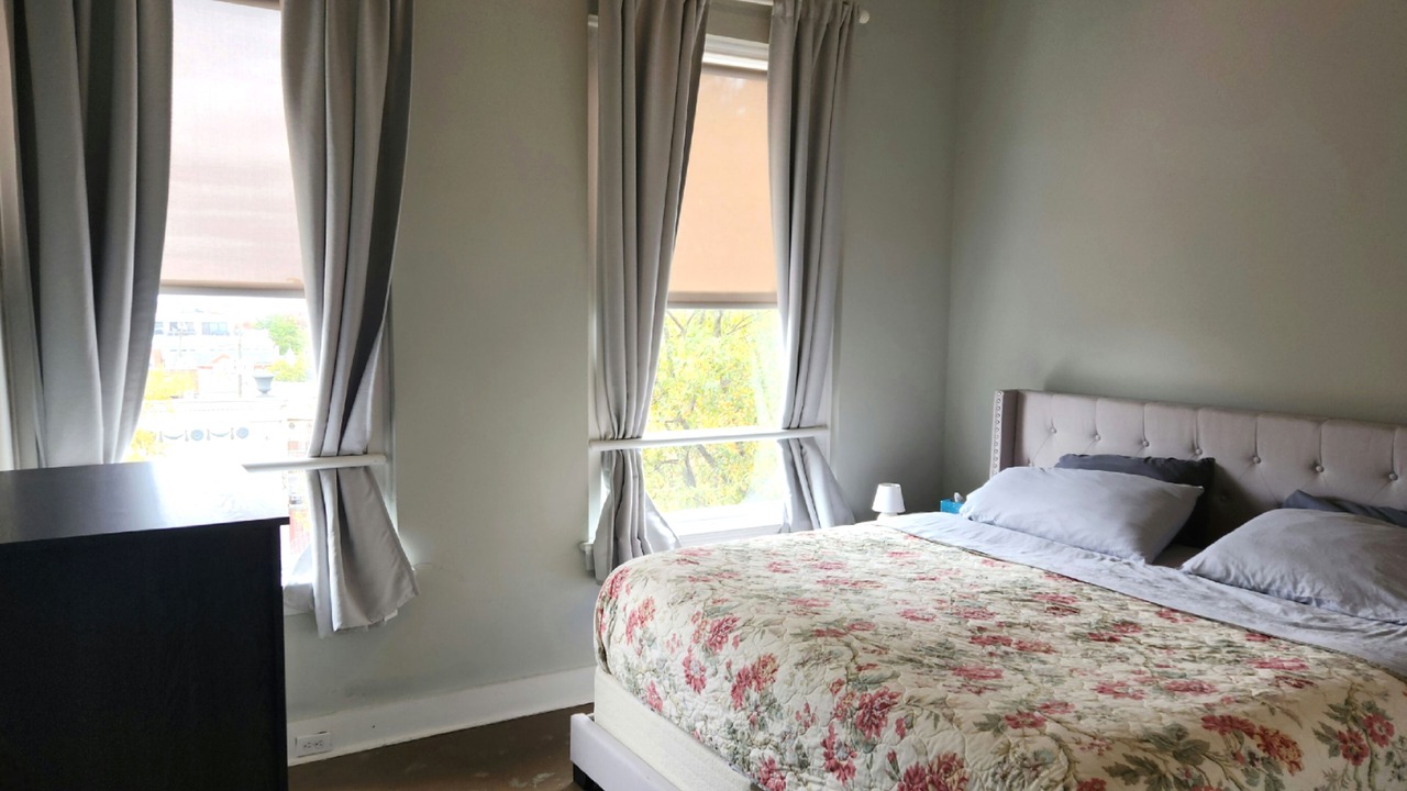 Photo of Bedroom in Monroe Ward