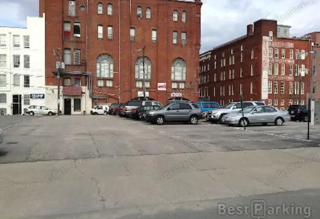 Photo of Outdoor in Monroe Ward