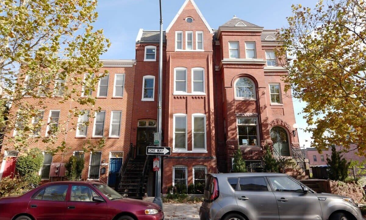 Photo of Others in Shaw