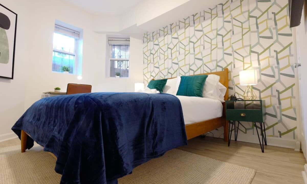 Photo of Bedroom in Shaw