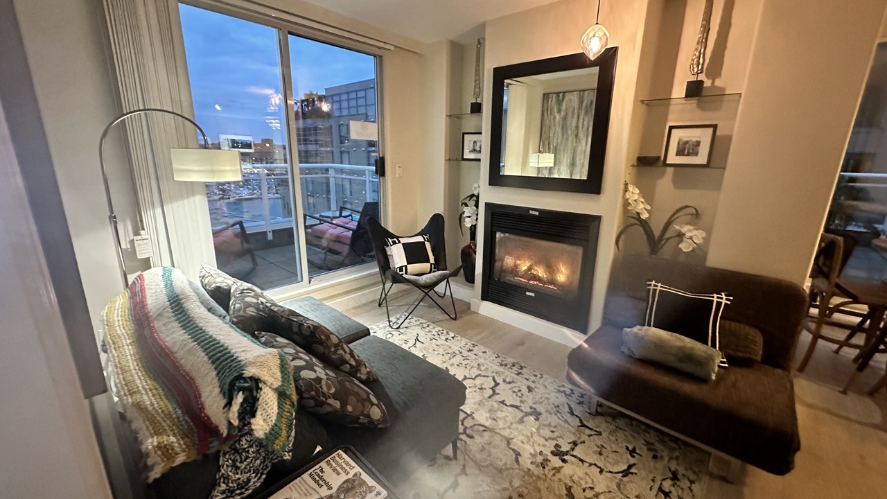 Photo of Livingroom in Downtown Vancouver