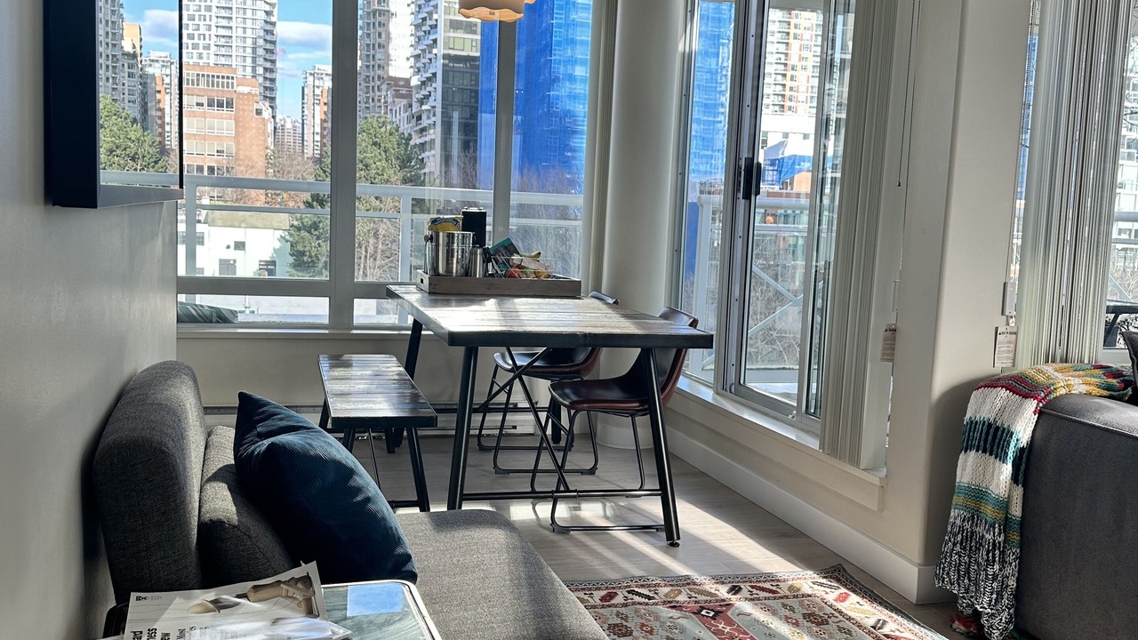 Photo of Livingroom in Downtown Vancouver