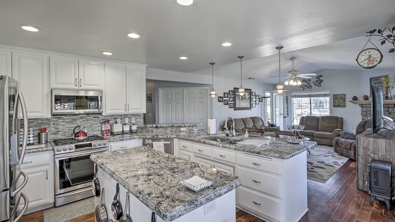 Photo of Kitchen in Tehachapi