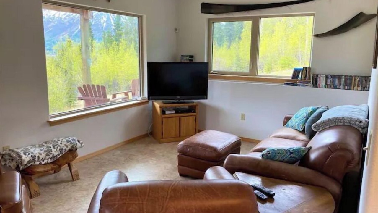 Photo of Bedroom in Cooper Landing