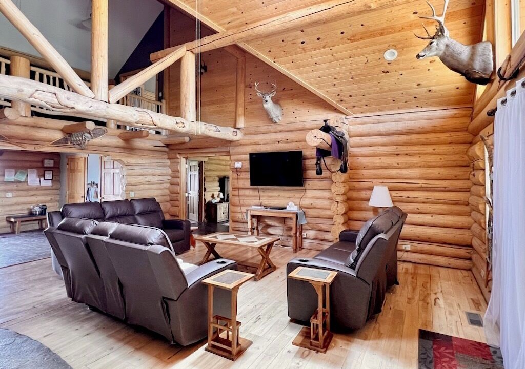 Photo of Livingroom in Monticello