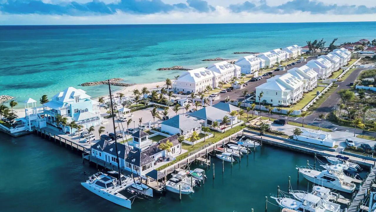 Photo of Others in Palm Cay