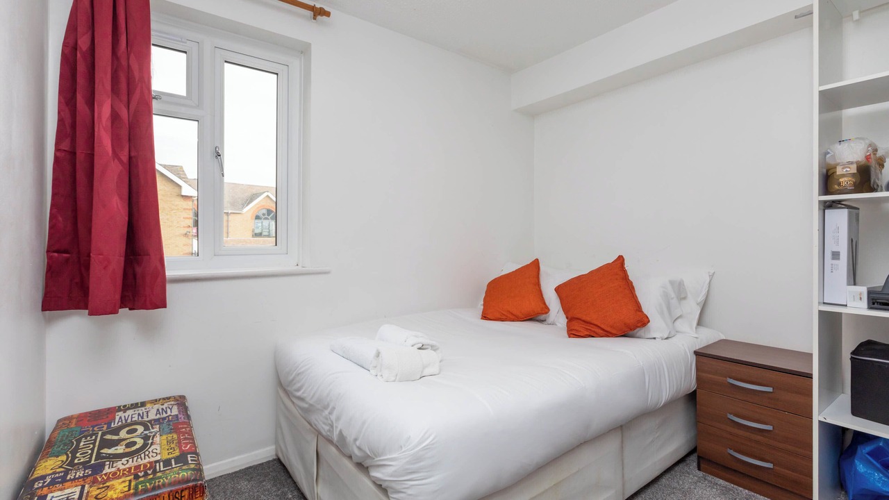 Photo of Bedroom in Evelyn