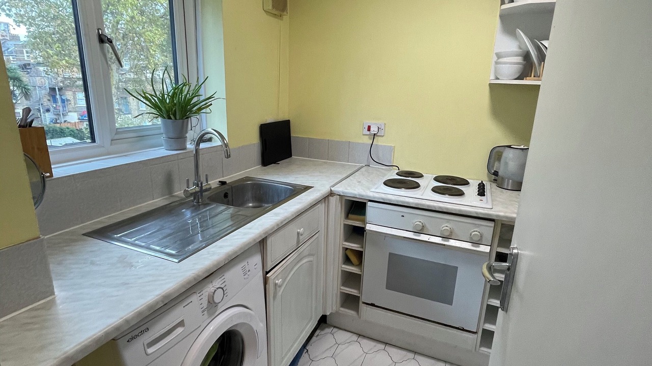 Photo of Kitchen in Evelyn