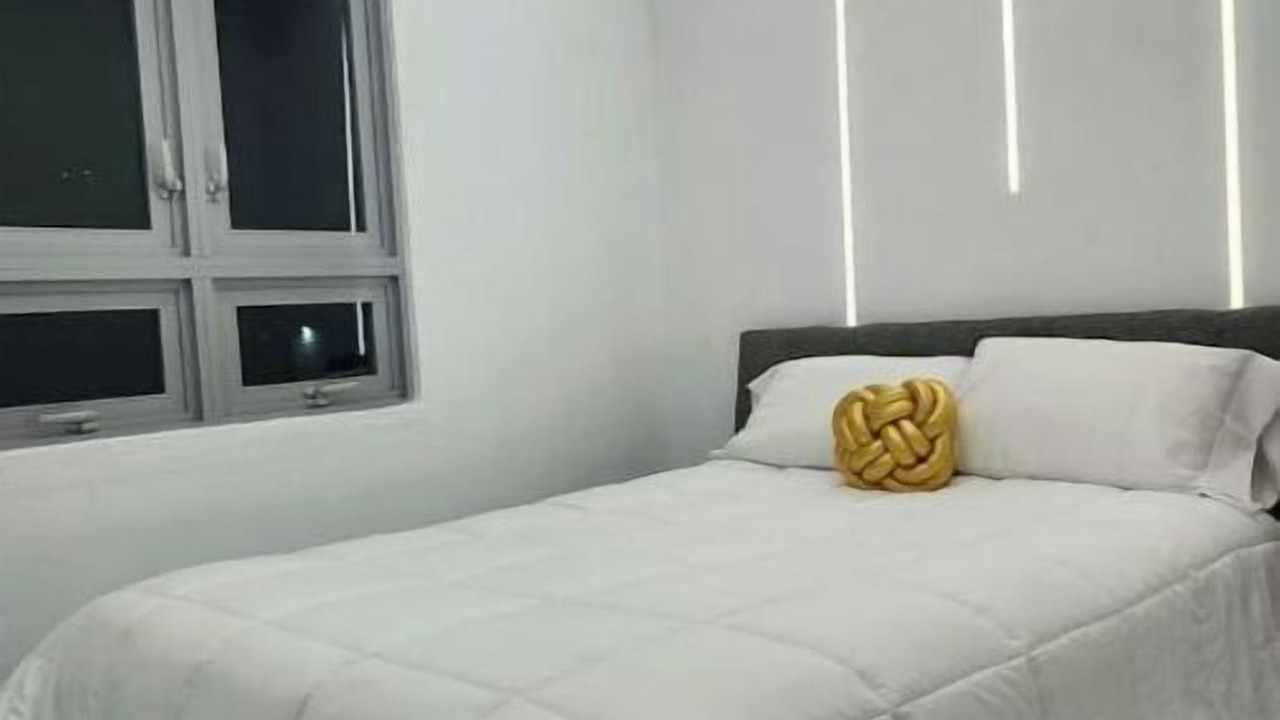 Photo of Bedroom in Miramar