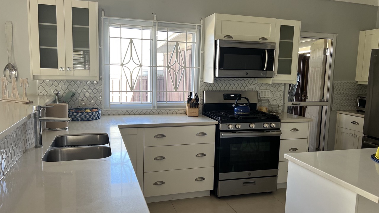 Photo of Kitchen in St. Ann's Bay