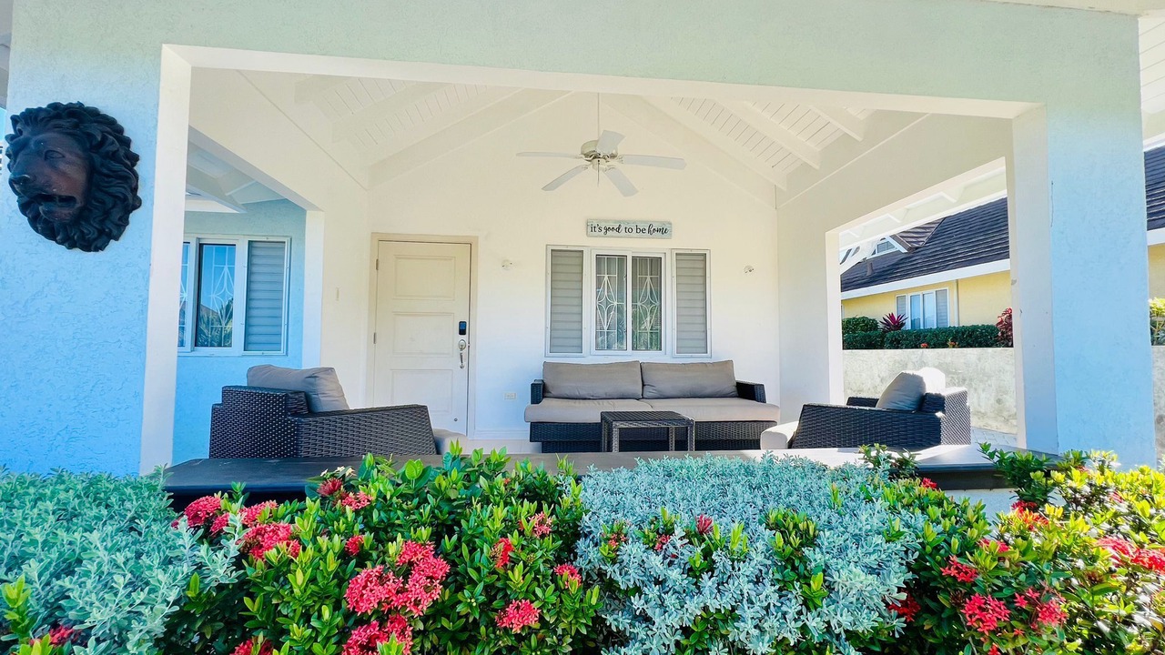 Photo of Patio Balcony in St. Ann's Bay