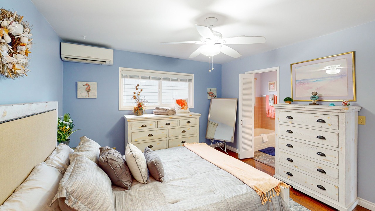 Photo of Livingroom in Port Angeles East