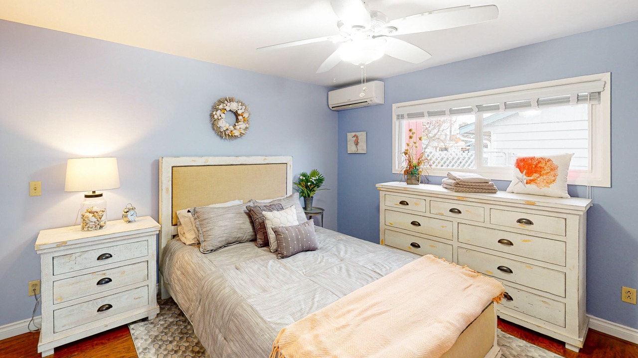 Photo of Bedroom in Port Angeles East