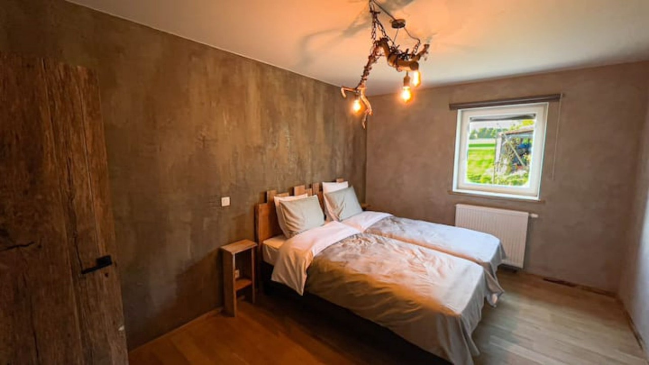 Photo of Bedroom in Bohon