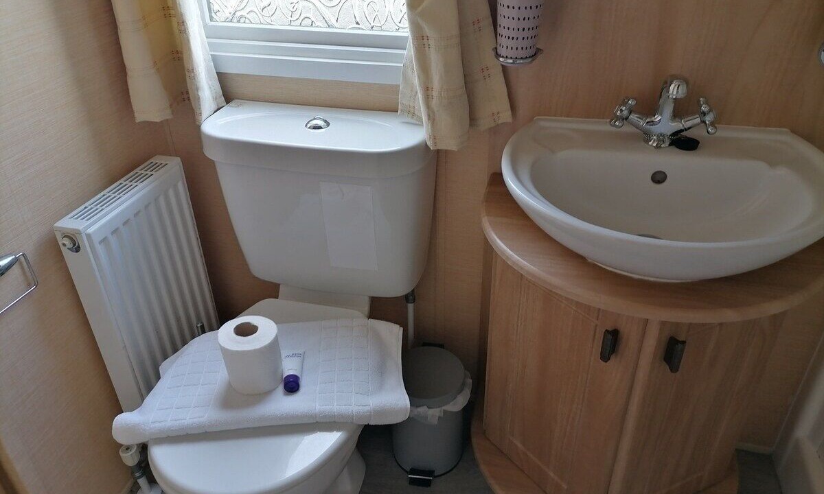 Photo of Bathroom in Icklesham