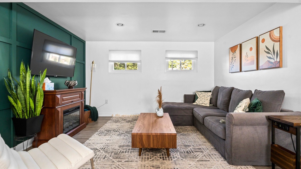 Photo of Livingroom in Lincolnia