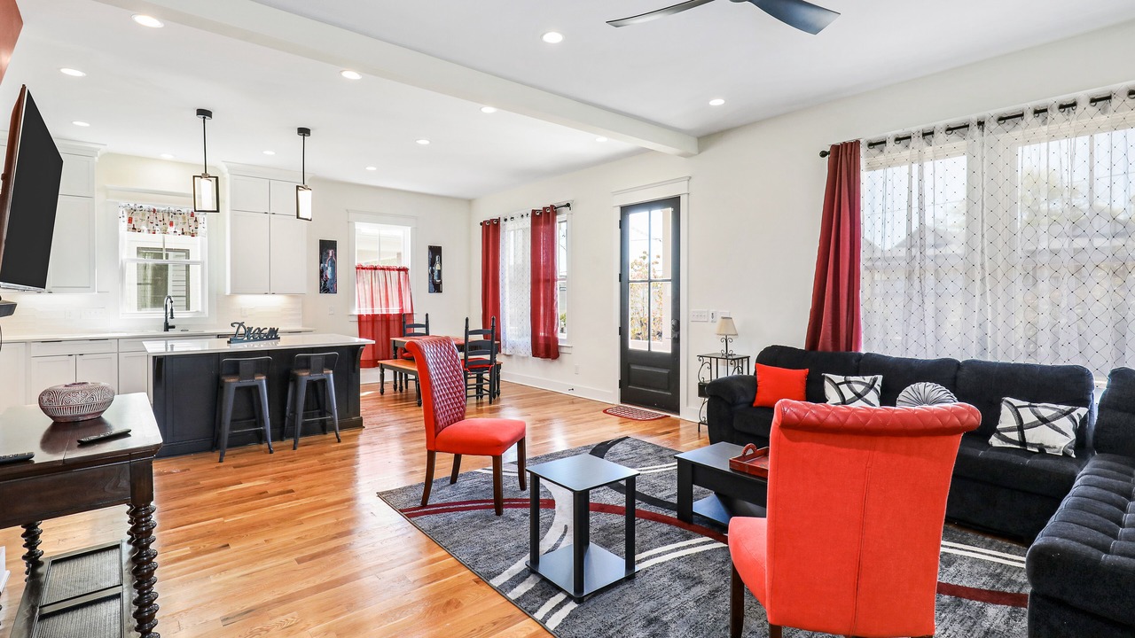 Photo of Livingroom in Salemtown