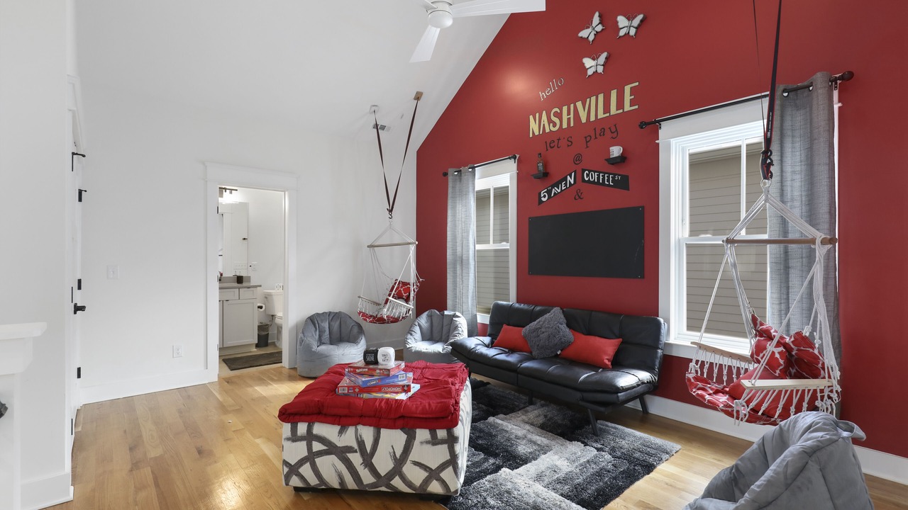 Photo of Livingroom in Salemtown