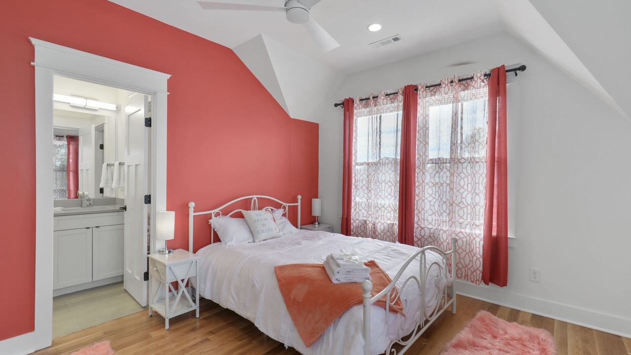 Photo of Bedroom in Salemtown