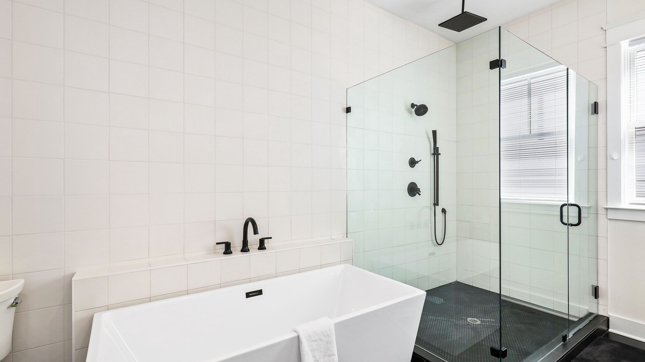 Photo of Bathroom in Salemtown
