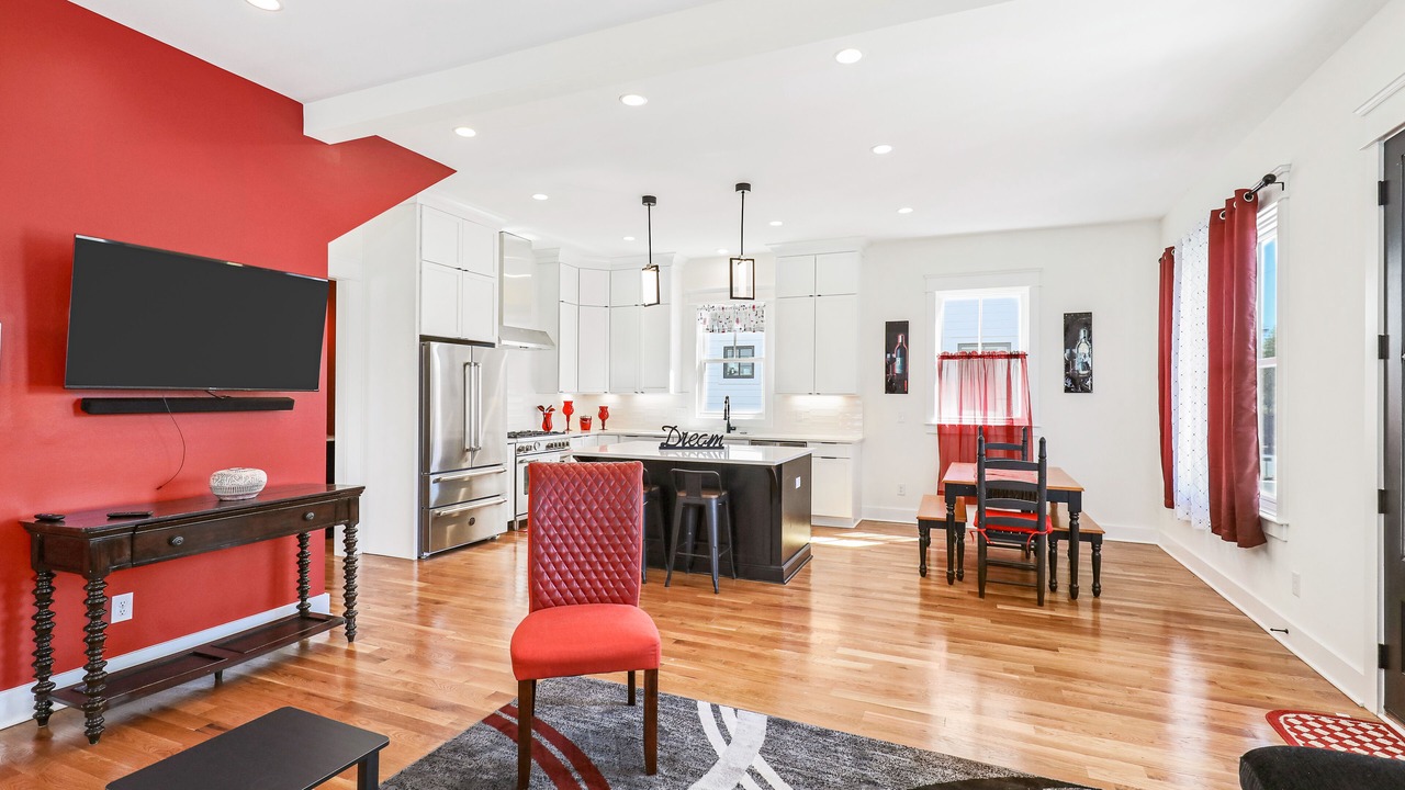 Photo of Livingroom in Salemtown