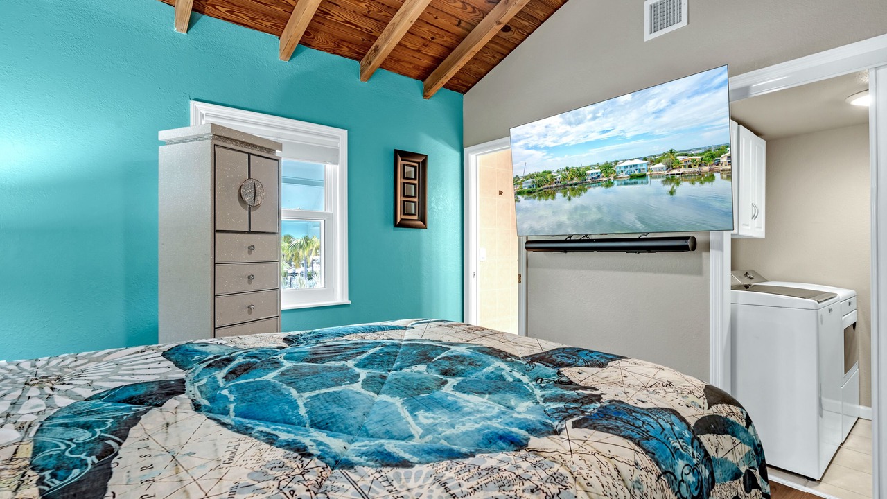 Photo of Bedroom in Breezeswept Beach Estates