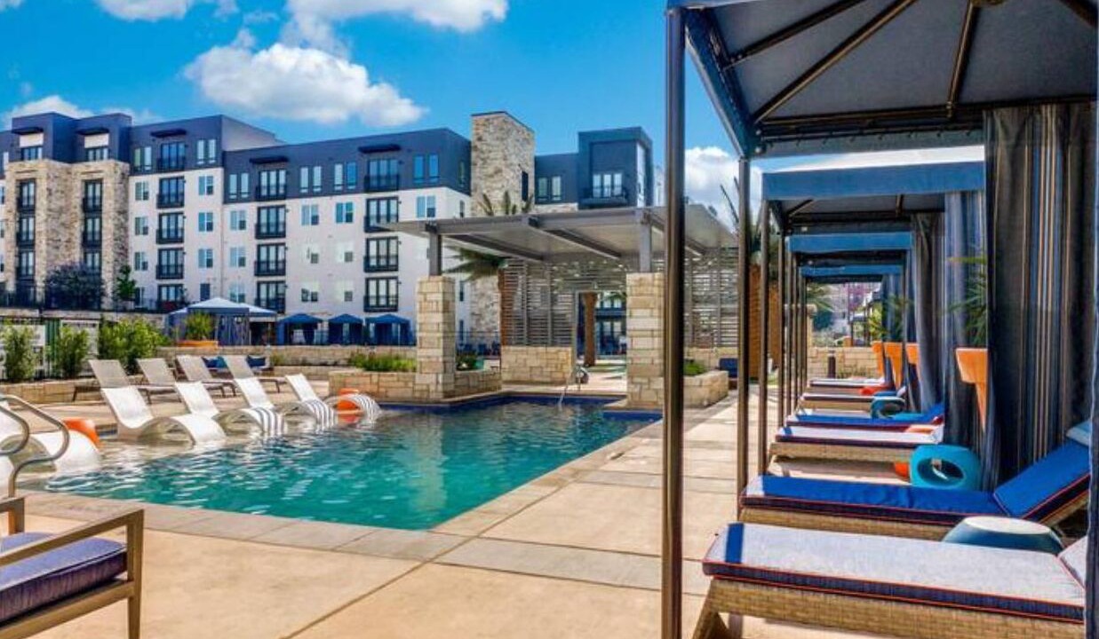 Photo of Outdoor in Addison