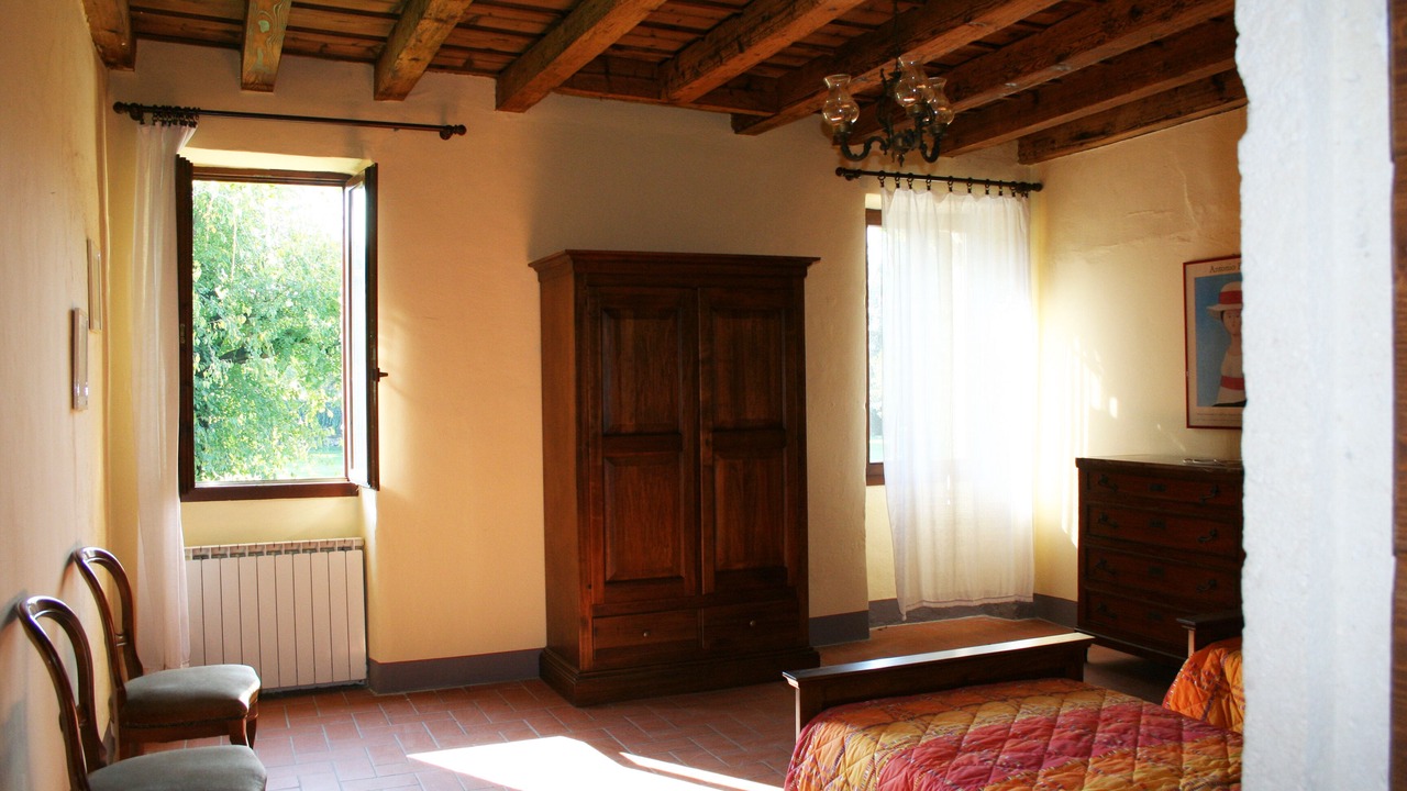 Photo of Bedroom in Valeggio sul Mincio