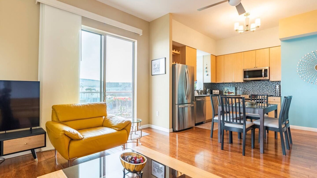 Photo of Livingroom in Waterfront