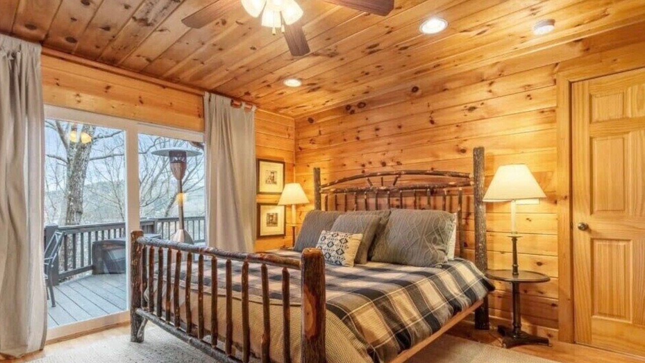 Photo of Bedroom in Necowa Cove