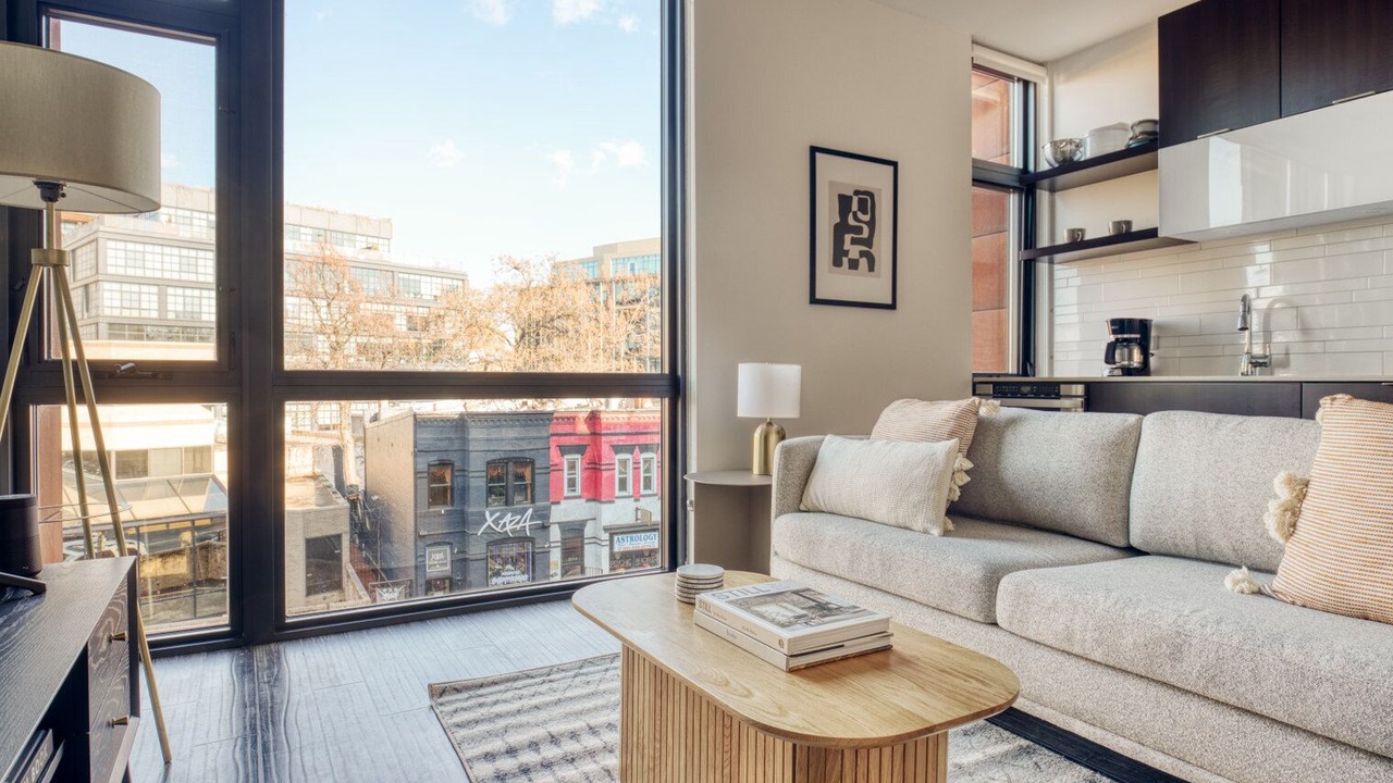 Photo of Livingroom in Shaw