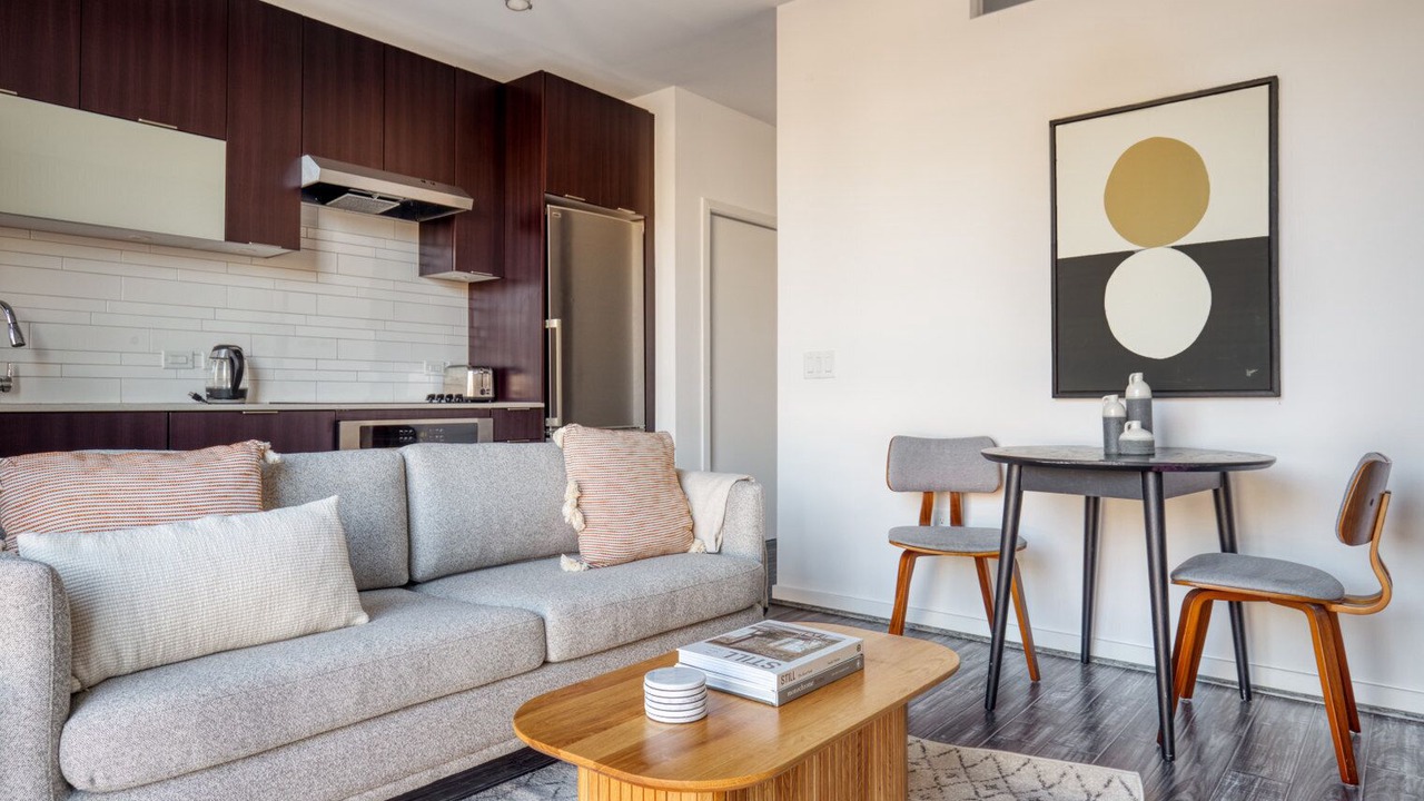 Photo of Livingroom in Shaw