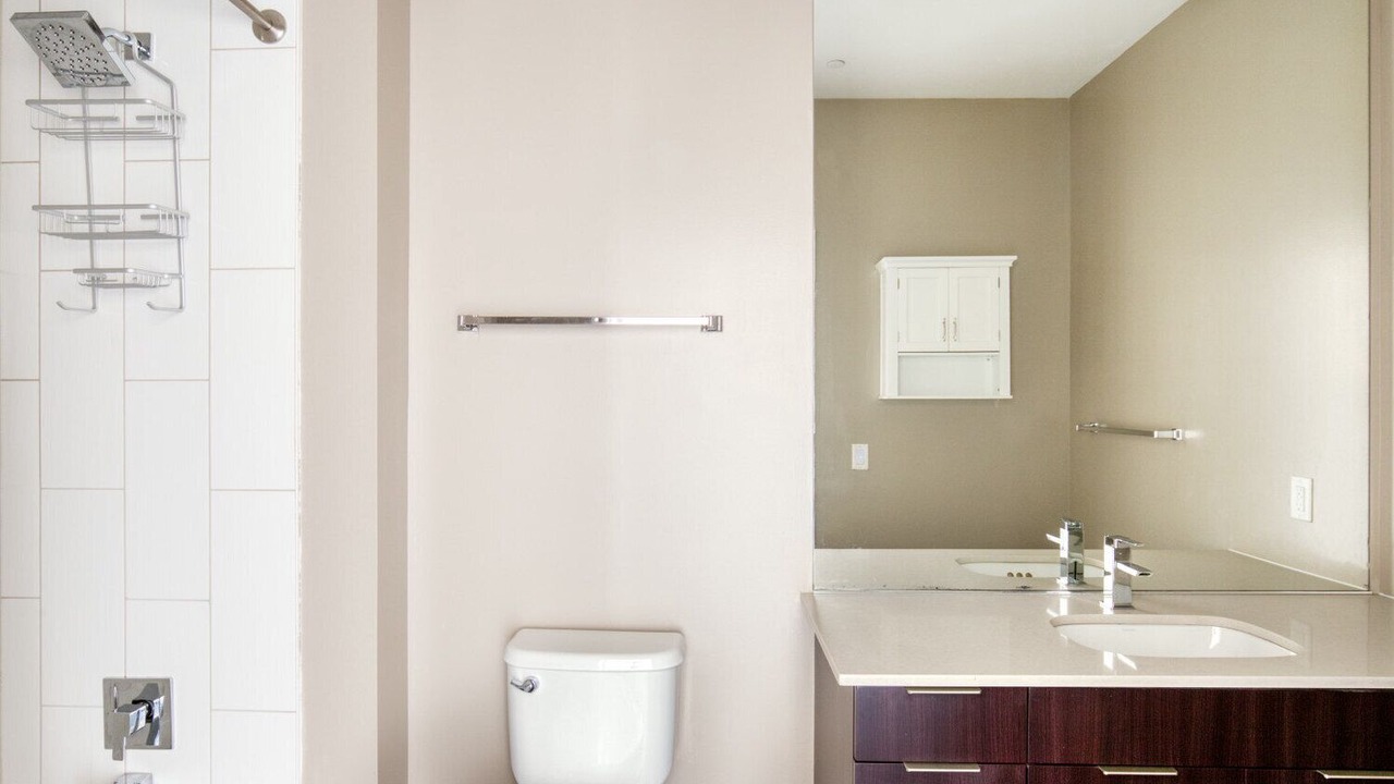 Photo of Bathroom in Shaw