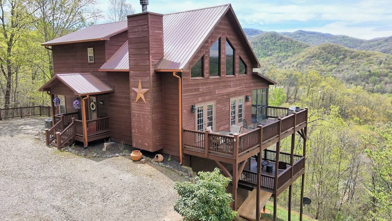 Photo of Outdoor in Hayesville