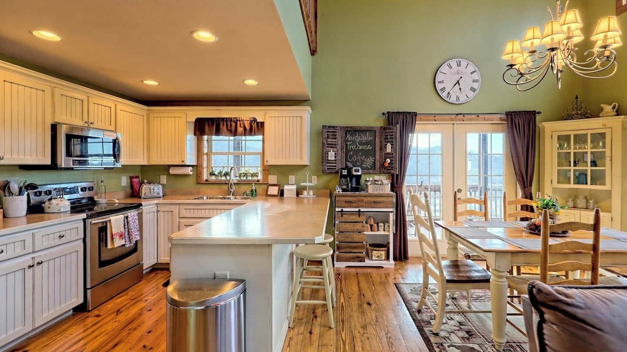Photo of Outdoor in Hayesville