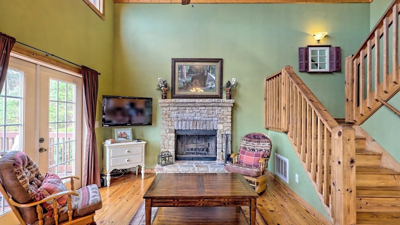 Photo of Livingroom in Hayesville