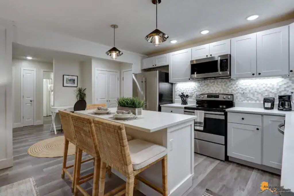 Photo of Kitchen in Midtown Anchorage