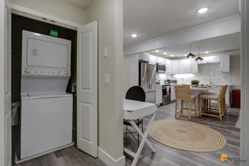 Photo of Kitchen in Midtown Anchorage