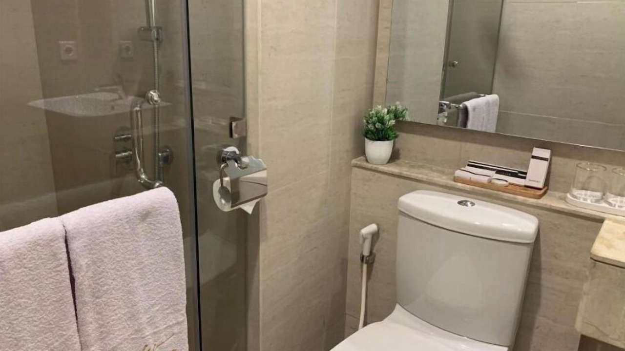 Photo of Bathroom in Pantai Indah Kapuk