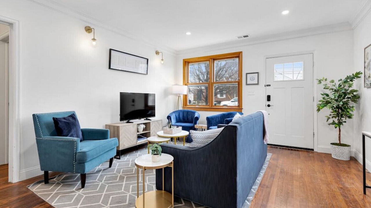 Photo of Livingroom in Arlington
