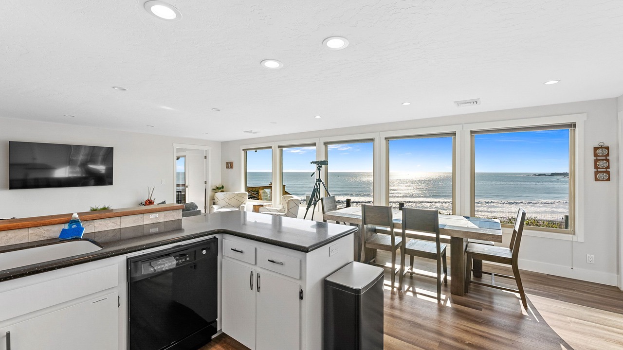 Photo of Kitchen in Harbor